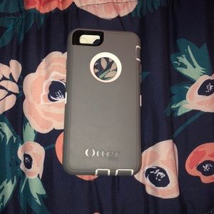 iPhone 6 otter box case